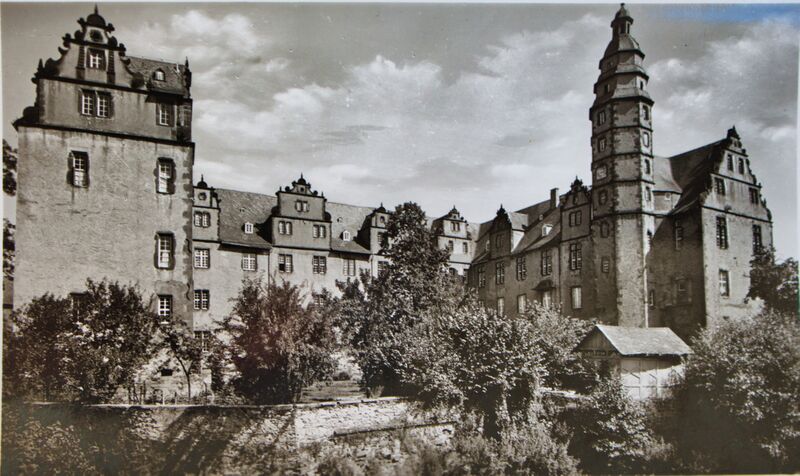 Datei:Hadamar Gymnasium 1950er.jpg